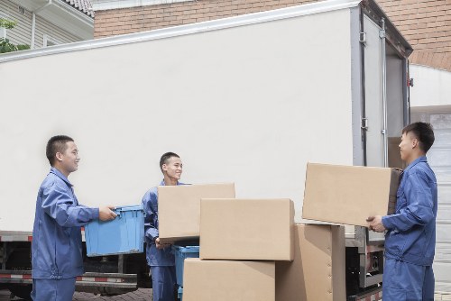 Local man with van helping with flat moves and deliveries in Paddington