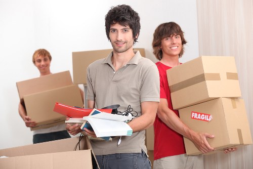 Local Paddington moving service with packing and transport support